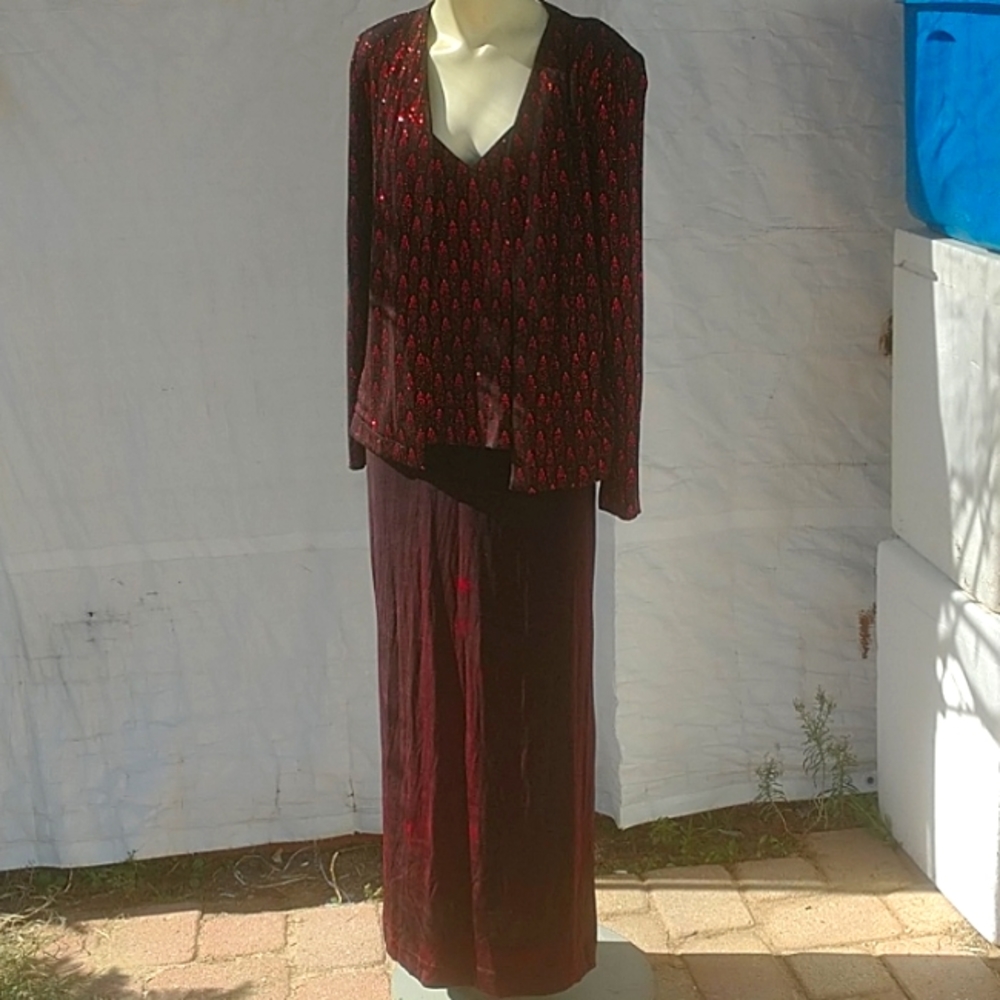 Dress - Picture 5 of 7